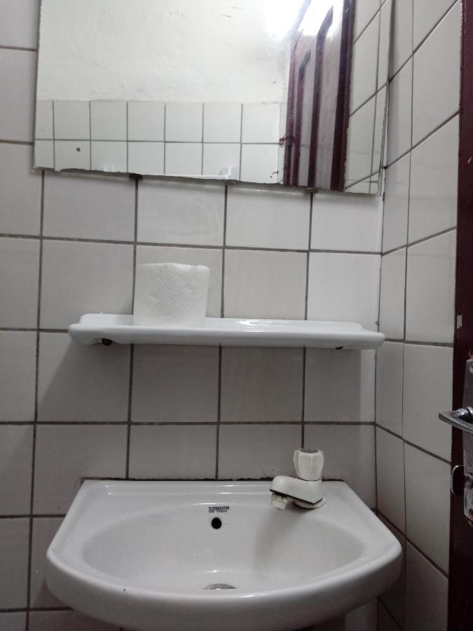 Bali Beau Sejour Hotell Douala Exteriör bild